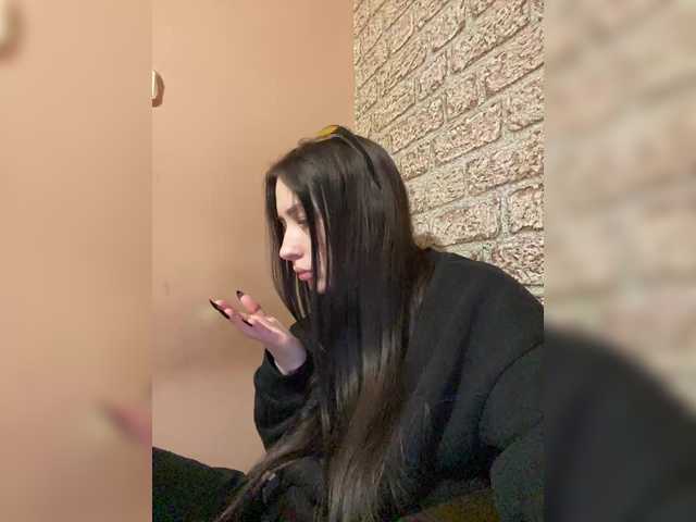 Kurama27's BongaCams show and profile