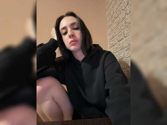 Kurama27's BongaCams show and profile