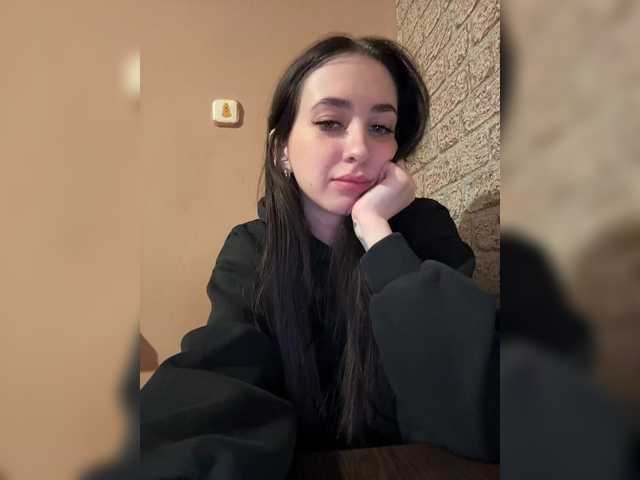 Kurama27's BongaCams show and profile