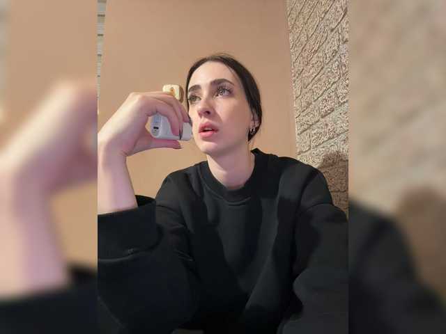 Kurama27's BongaCams show and profile