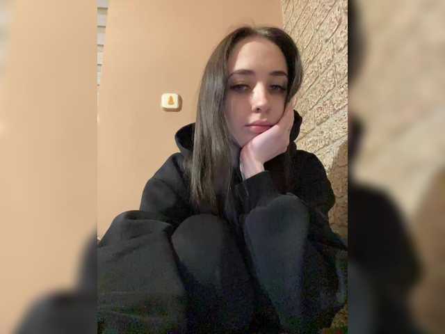 Kurama27's BongaCams show and profile