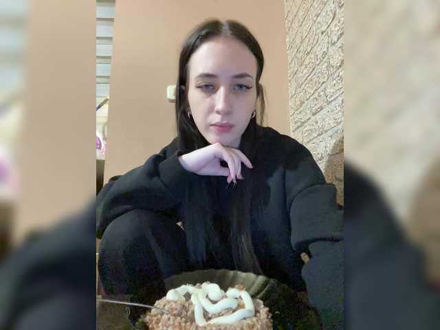 Kurama27's BongaCams show and profile