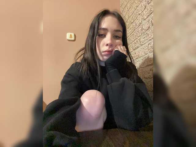 Kurama27's BongaCams show and profile