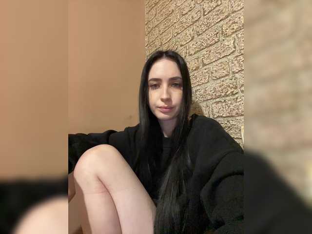 Kurama27's BongaCams show and profile