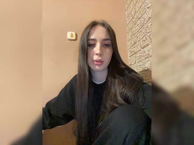 Kurama27's BongaCams show and profile