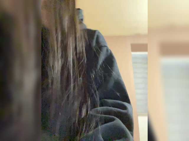 Kurama27's BongaCams show and profile