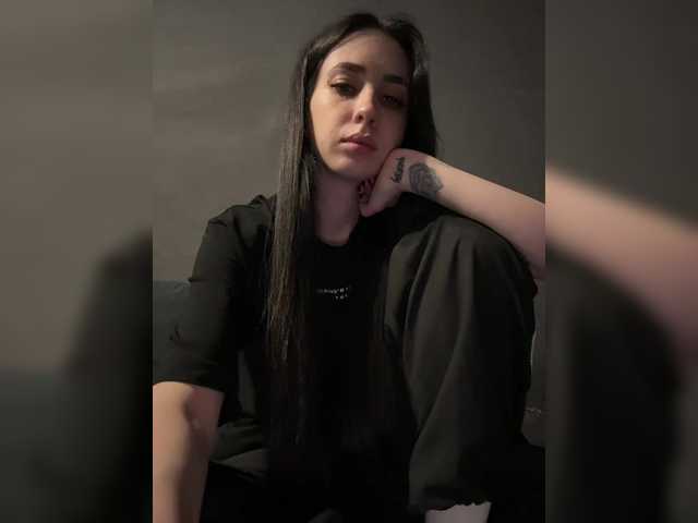 Kurama27's BongaCams show and profile