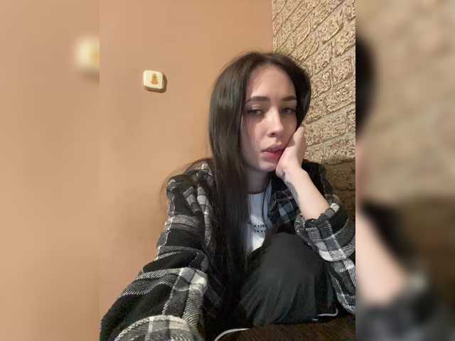 Kurama27's BongaCams show and profile