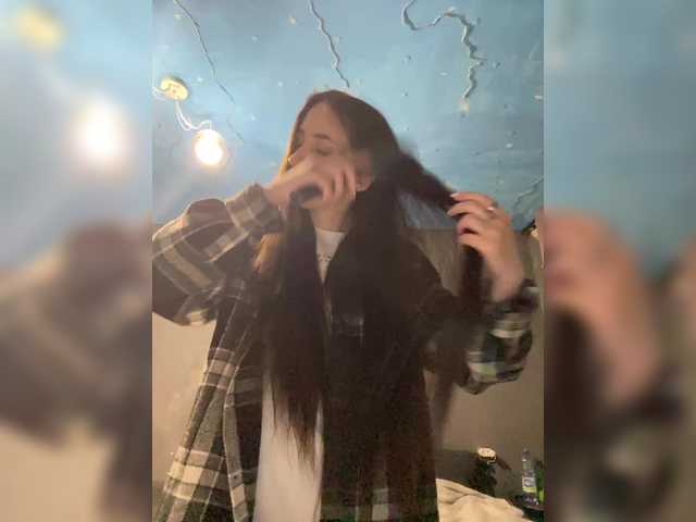 Kurama27's BongaCams show and profile