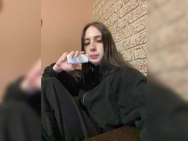 Kurama27 from BongaCams