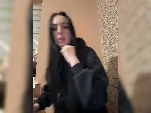 Kurama27's BongaCams show and profile