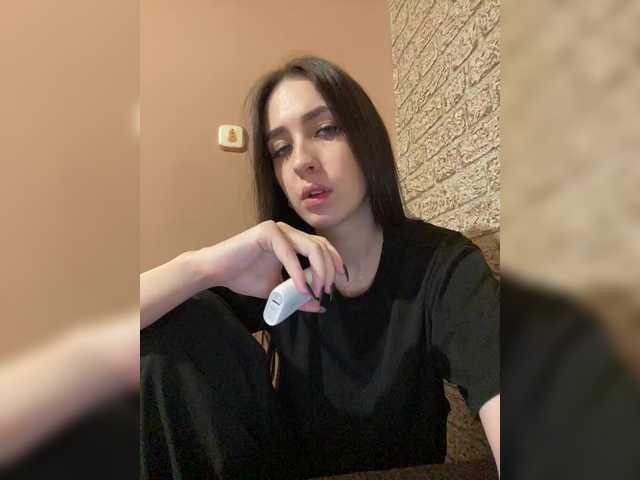 Kurama27's BongaCams show and profile