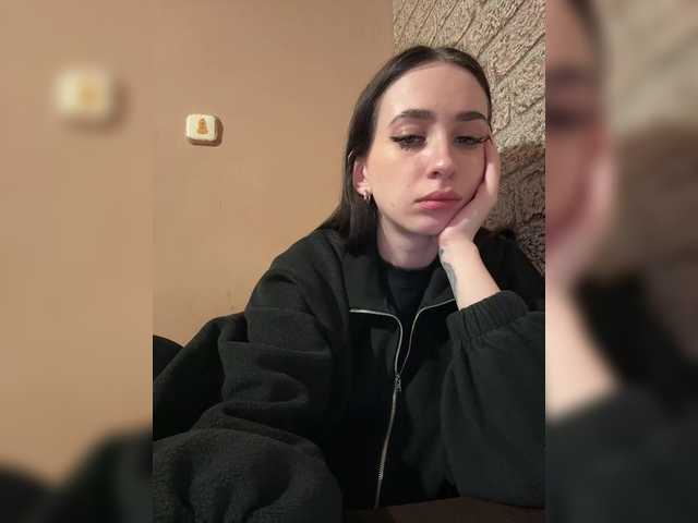 Kurama27's BongaCams show and profile