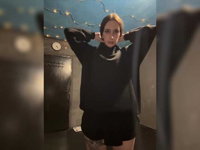 Kurama27's BongaCams show and profile