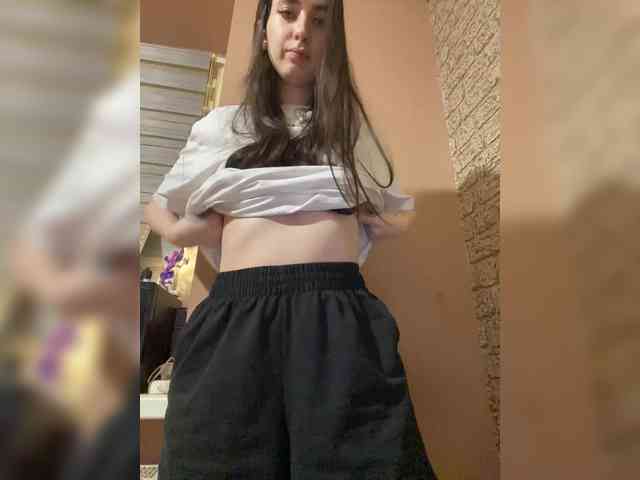 Hikikomori27 webcam