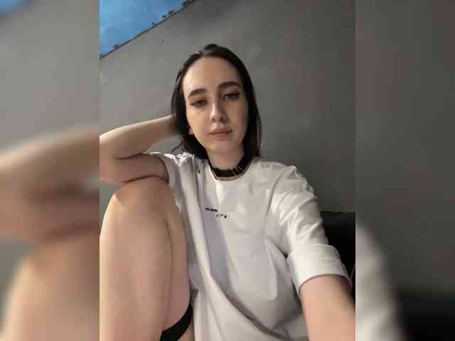 Hikikomori27 webcam
