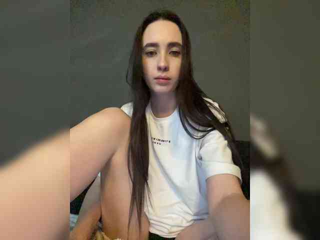 Hikikomori27 webcam