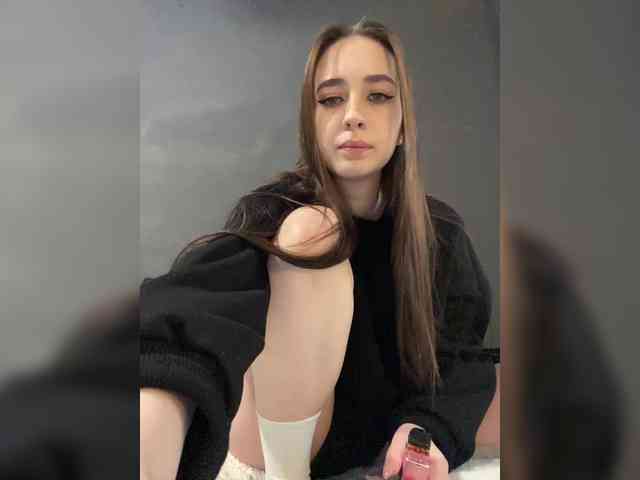 Hikikomori27 webcam
