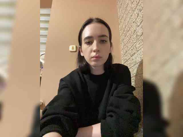 Hikikomori27 webcam