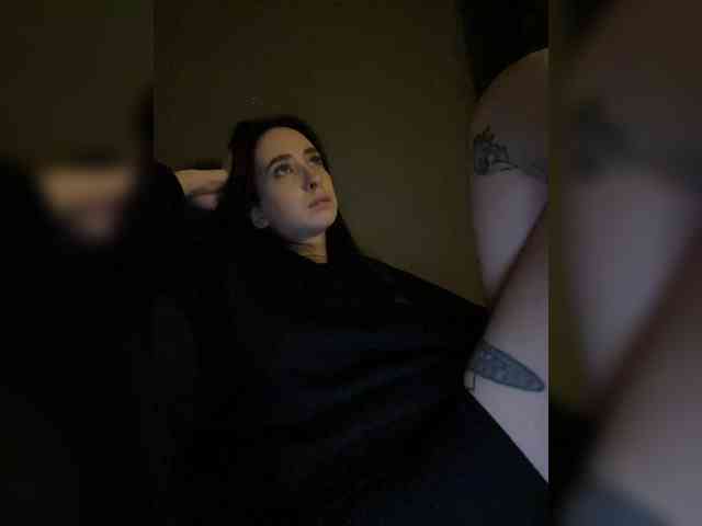 Hikikomori27 webcam