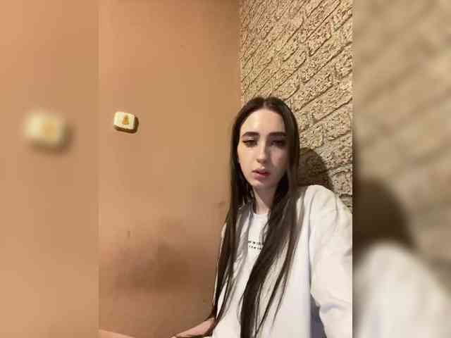 Hikikomori27 webcam