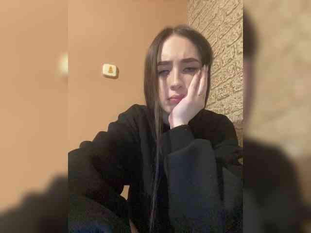 Hikikomori27 webcam