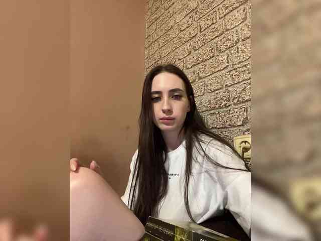 Hikikomori27 webcam