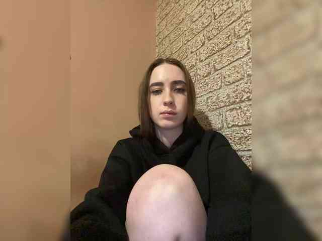 Hikikomori27 webcam