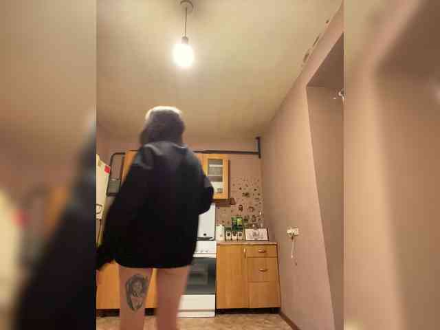 Hikikomori27 webcam