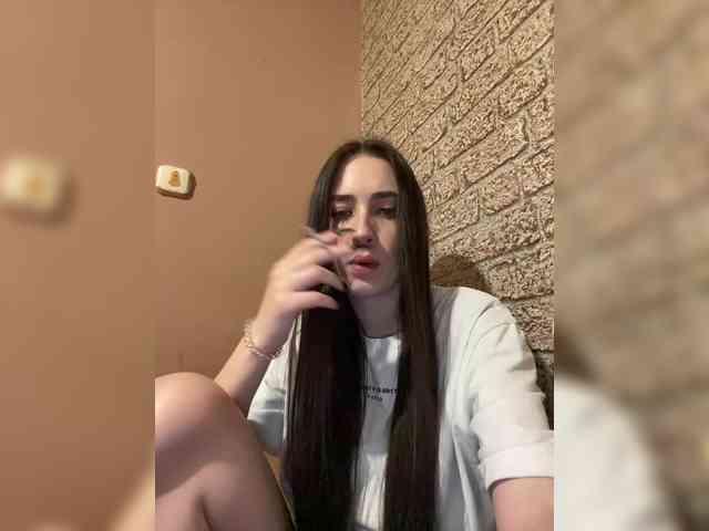 Hikikomori27 webcam