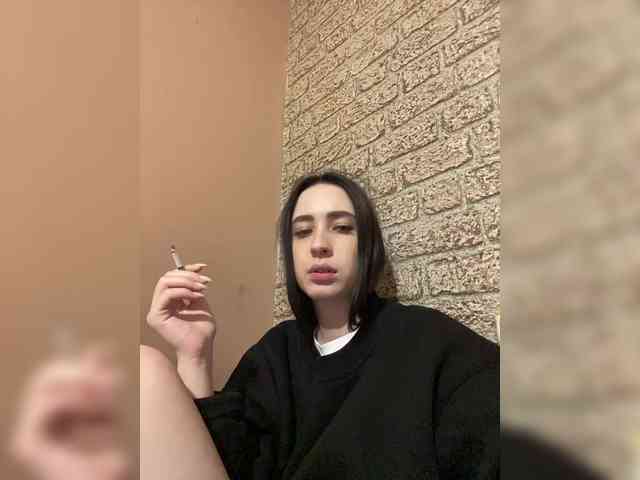 Hikikomori27 webcam