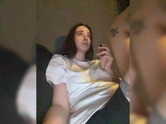 Hikikomori27 webcam