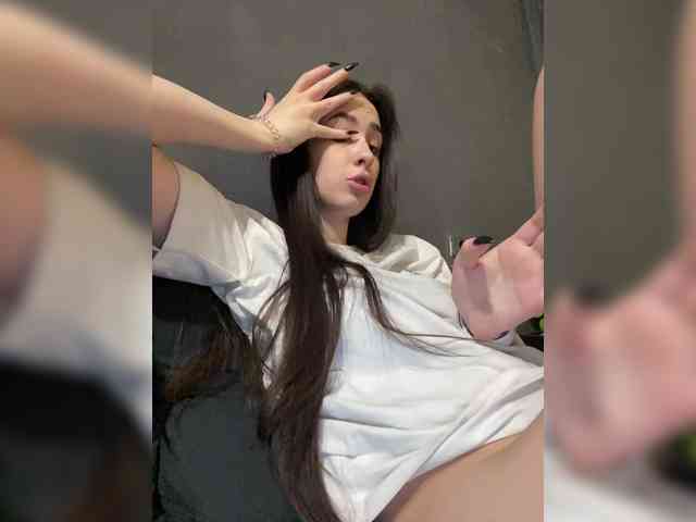 Hikikomori27 webcam
