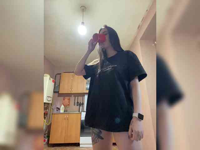 Hikikomori27 webcam