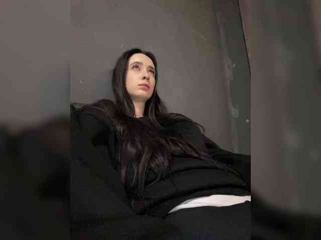 Hikikomori27 webcam