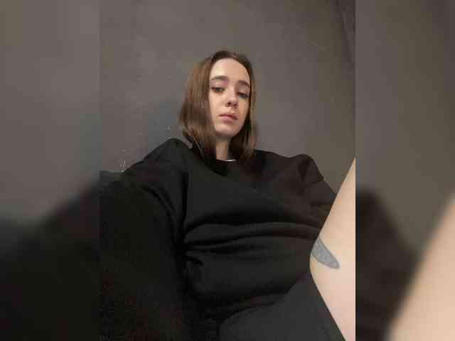 Hikikomori27 webcam