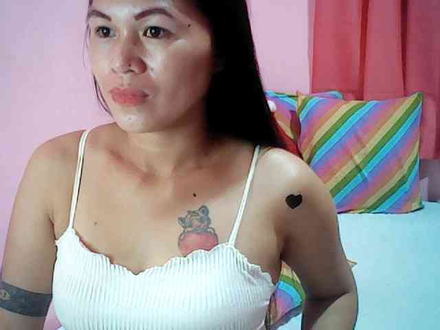 xxAsianLove143xx webcam