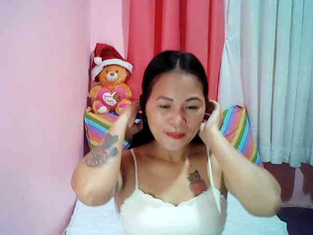 xxAsianLove143xx webcam
