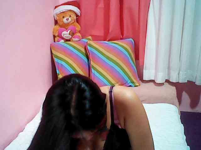 xxAsianLove143xx webcam