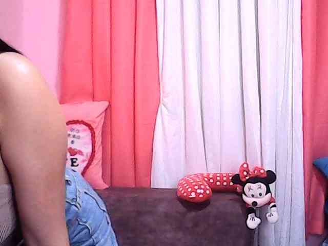 xxAsianLove143xx webcam