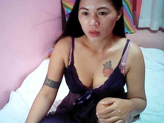 xxAsianLove143xx webcam