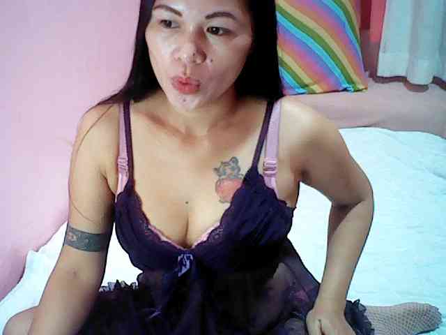 xxAsianLove143xx webcam