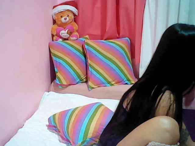 xxAsianLove143xx webcam