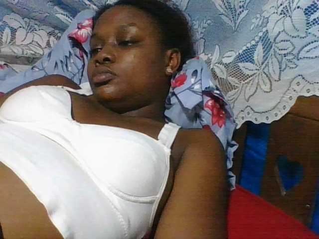 Labella204's BongaCams show and profile