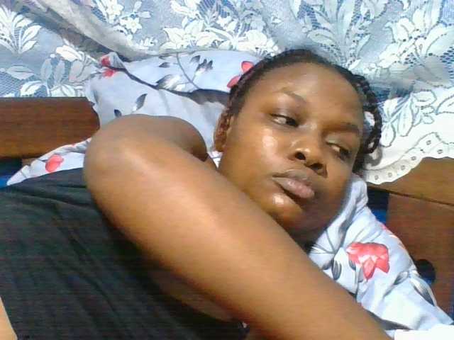 Labella204's BongaCams show and profile