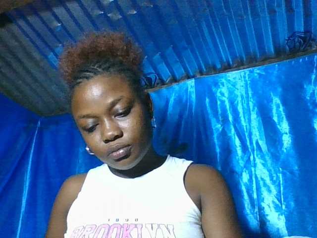 Labella204's BongaCams show and profile