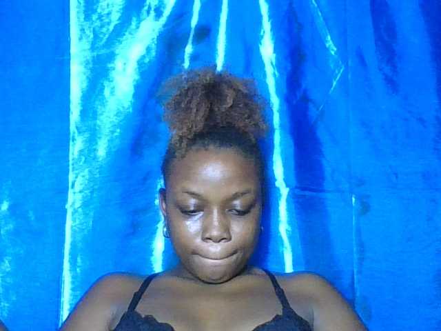 Labella204's BongaCams show and profile