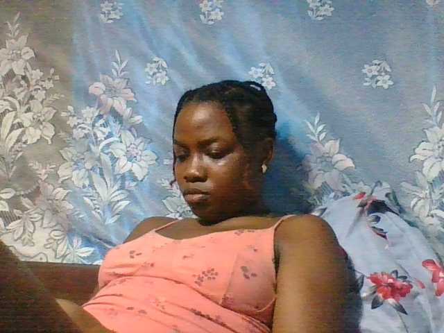 Labella204's BongaCams show and profile