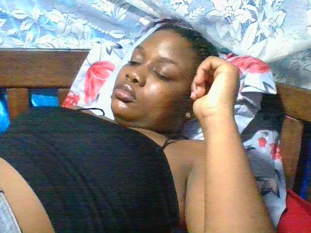 Labella204's BongaCams show and profile