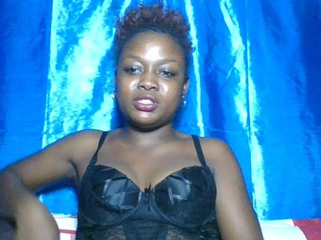 Labella204's BongaCams show and profile